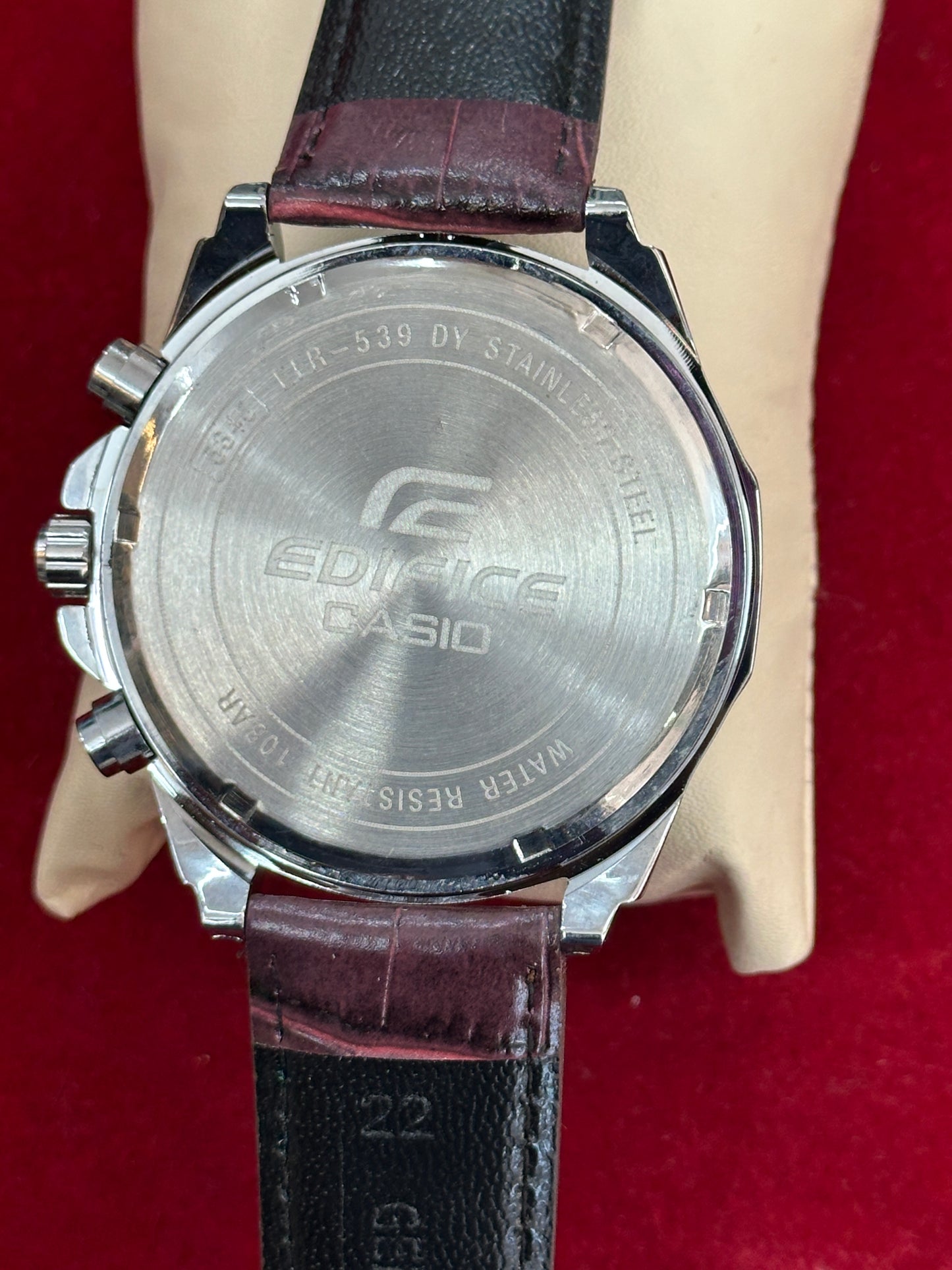 Edifice EFR-539 Leather