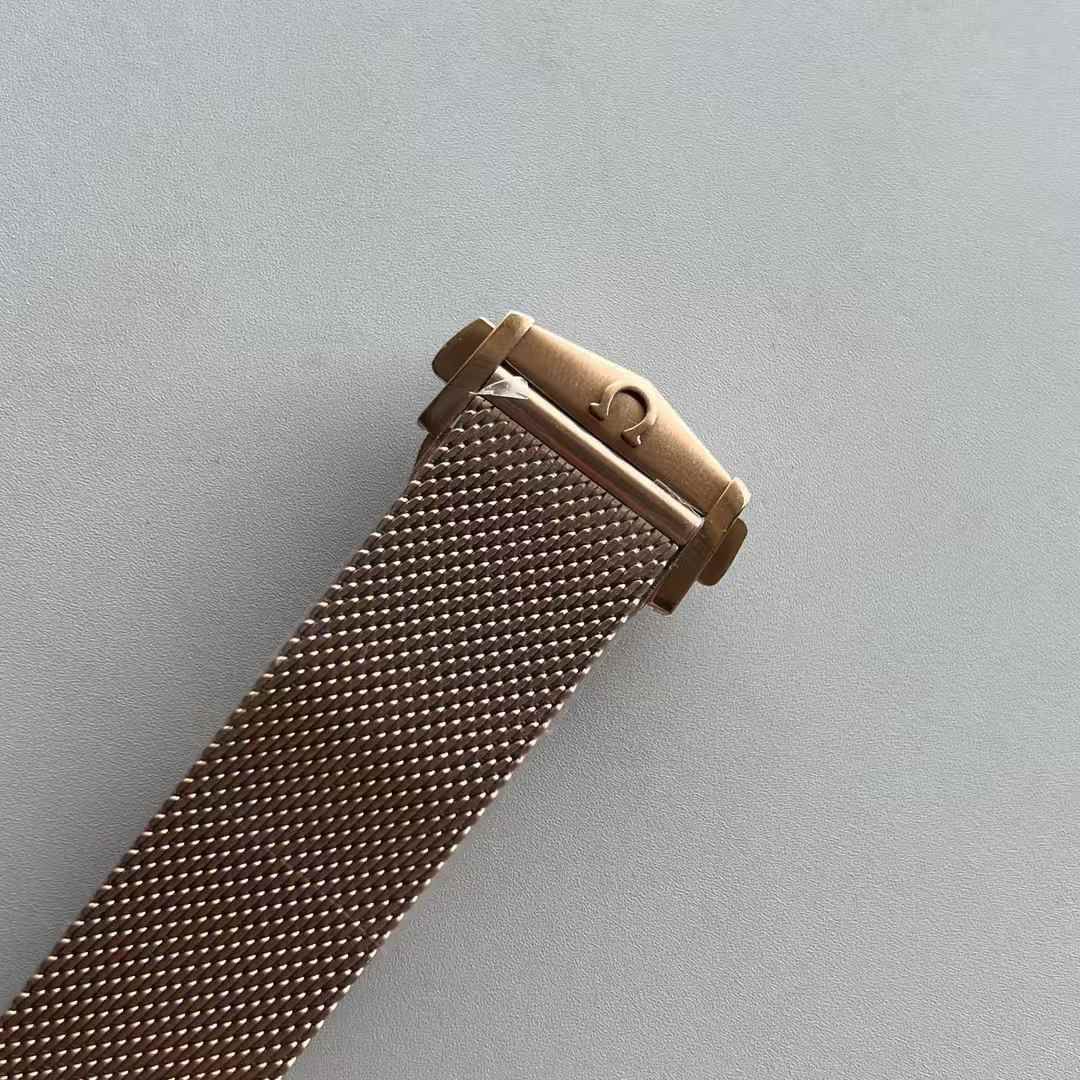 Omega Diver-300 Rosegold Mesh belt
