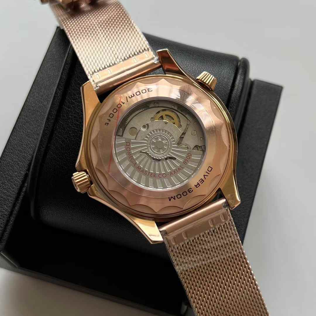 Omega Diver-300 Rosegold Mesh belt